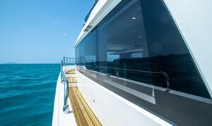 46 feet stylish leisure yacht
